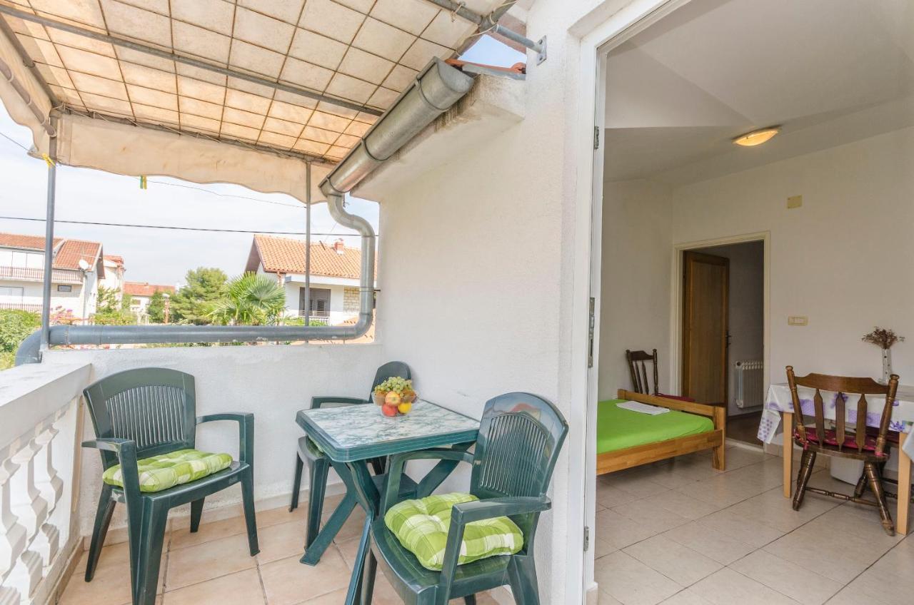 Apartments Mira I Vodice Luaran gambar