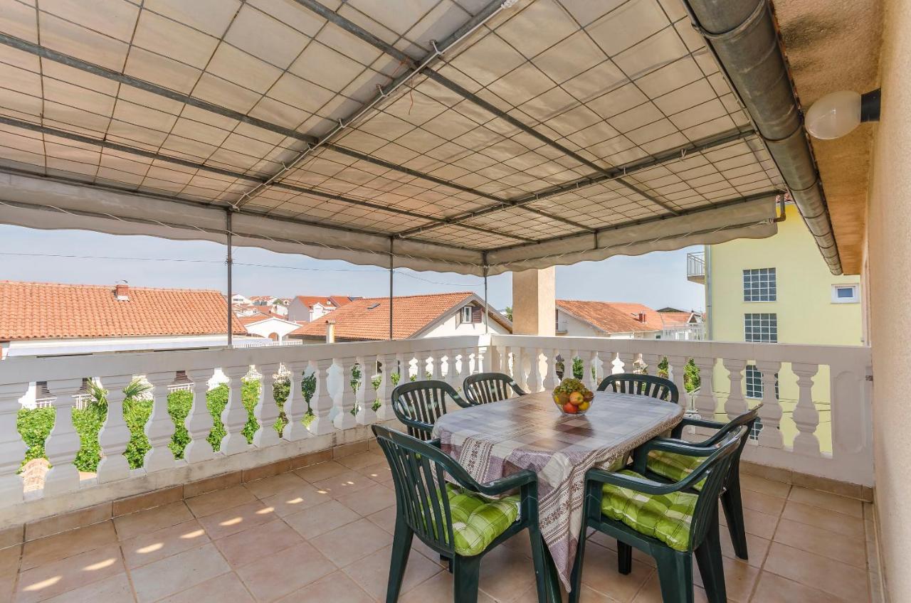 Apartments Mira I Vodice Luaran gambar