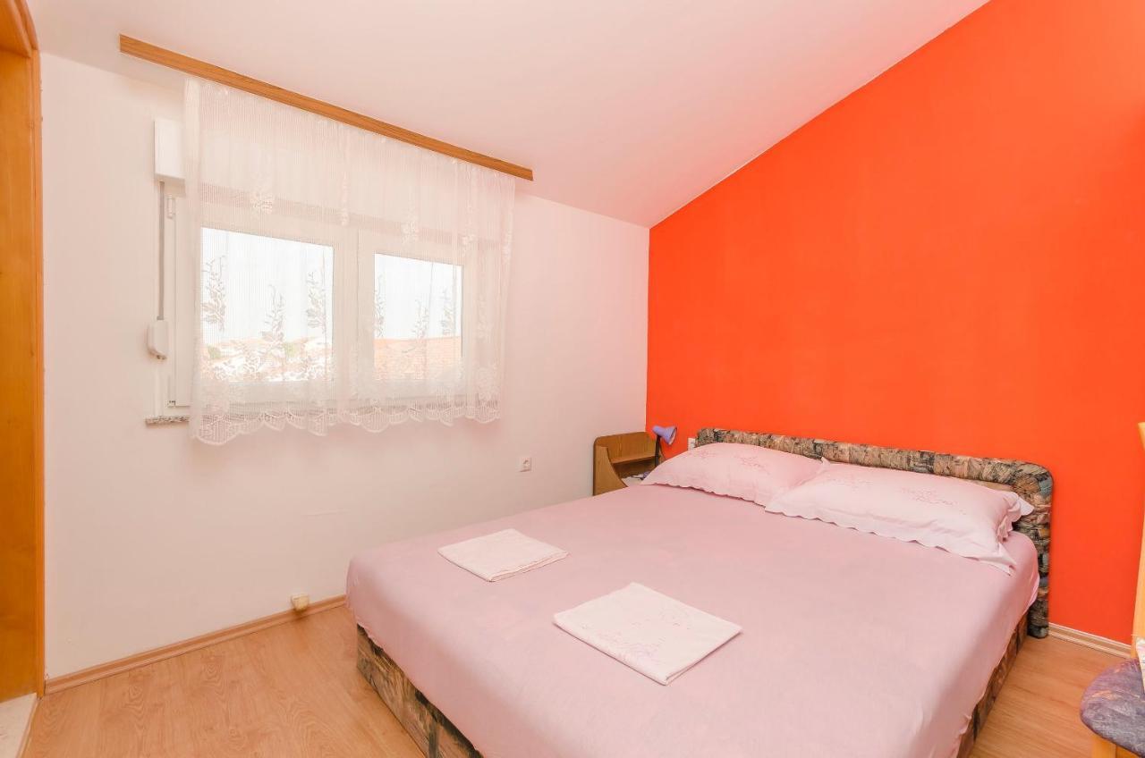 Apartments Mira I Vodice Luaran gambar