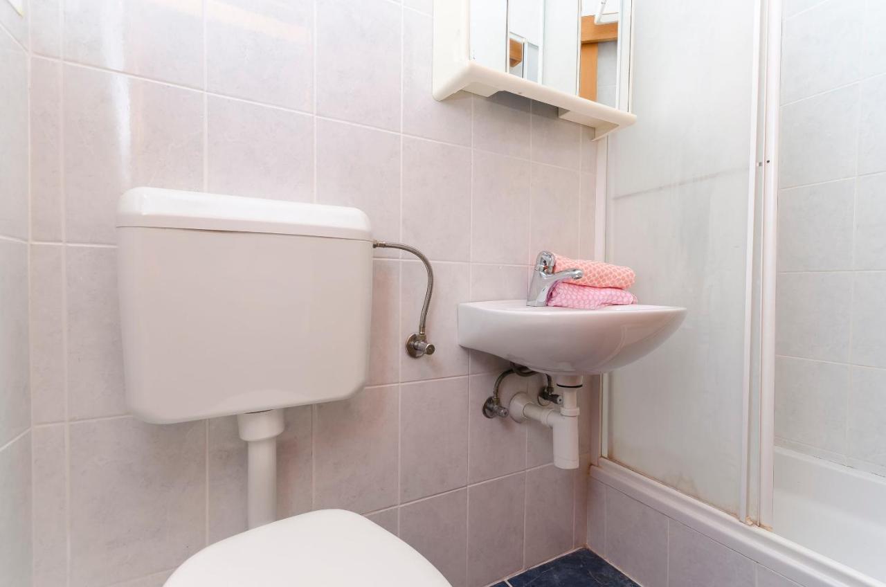 Apartments Mira I Vodice Luaran gambar